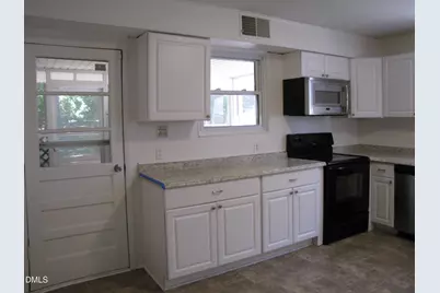307 W Delafield Avenue, Durham, NC 27704 - Photo 7