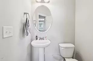 112 Edgefield St, Clayton, NC 27520 - Photo 11