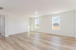 32 Littlefield Ln, La Grange, NC 28551 - Photo 11