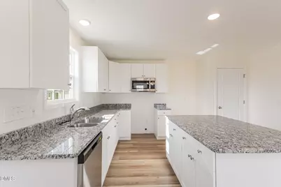 32 Littlefield Lane, La Grange, NC 28551 - Photo 15