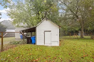 113 S Poplar St, Angier, NC 27501 - Photo 27