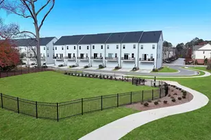 2704 Kempthorne Rd, Cary, NC 27519 - Photo 23