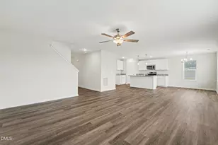 35 Littlefield Ln, La Grange, NC 28551 - Photo 7