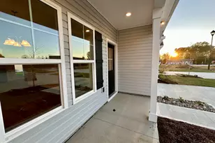 215 Britt St, Smithfield, NC 27577 - Photo 3