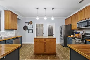 218 River Hills Dr, Clayton, NC 27527 - Photo 13