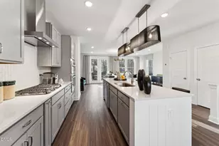 10610 Pleasant Br Dr, Raleigh, NC 27614 - Photo 3