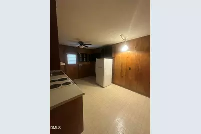 115 W Judd Street, Zebulon, NC 27597 - Photo 3