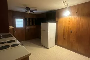 115 W Judd St, Zebulon, NC 27597 - Photo 3