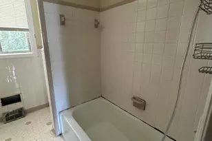 115 W Judd St, Zebulon, NC 27597 - Photo 7