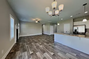 75 Ambergate Dr, Youngsville, NC 27596 - Photo 5