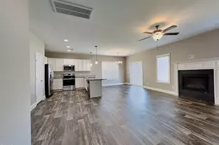 75 Ambergate Dr, Youngsville, NC 27596 - Photo 3