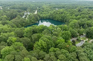 6925 Valley Lake Dr, Raleigh, NC 27612 - Photo 37