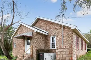 617 Bailey Rd, Coats, NC 27521 - Photo 7