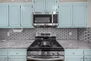 704 Brighton Rd, Durham, NC 27707 - Photo 7