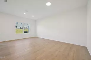 224 Flagstone Wy, Wilsons Mills, NC 27520 - Photo 7