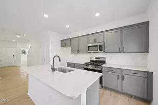 224 Flagstone Wy, Wilsons Mills, NC 27520 - Photo 9