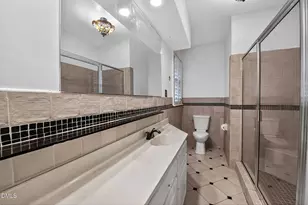 910 Marrow Dr, Henderson, NC 27536 - Photo 23