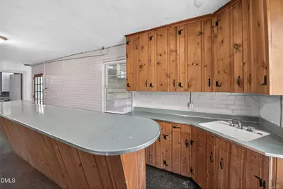 910 Marrow Drive, Henderson, NC 27536 - Photo 29