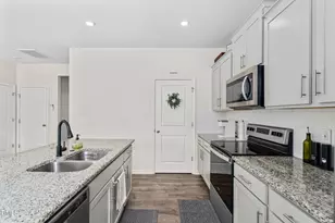 116 Norris Creek Dr, Clayton, NC 27527 - Photo 17