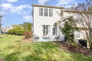 7621 Satinwing Ln, Raleigh, NC 27617 - Photo 19