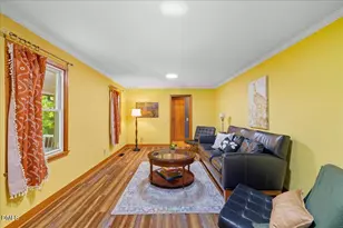 230 Oakwood Dr, Pittsboro, NC 27312 - Photo 5