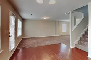 124 Hunterwood Pl, Benson, NC 27504 - Photo 7