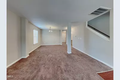 124 Hunterwood Place, Benson, NC 27504 - Photo 5