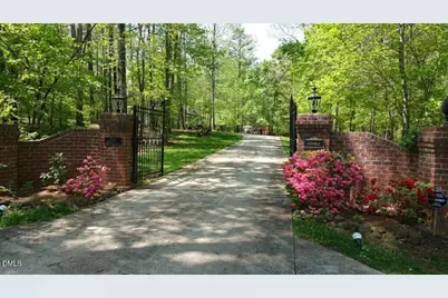2423 Old Oxford Road, Durham, NC 27704 - Photo 3