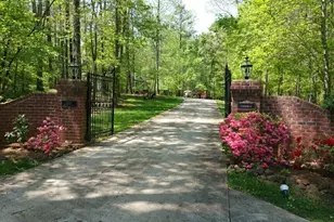 2423 Old Oxford Rd, Durham, NC 27704 - Photo 3