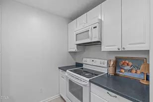 74 Forest Oaks Dr, Durham, NC 27705 - Photo 11