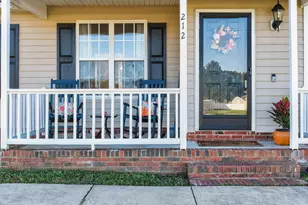 212 Wexford Dr, Clayton, NC 27520 - Photo 3