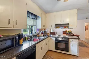 613 Devon Pl, Zebulon, NC 27597 - Photo 13