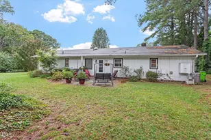 613 Devon Pl, Zebulon, NC 27597 - Photo 25