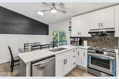 6125 Bellow Street, Raleigh, NC 27609 - Photo 11