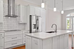 2612 Tidwell St, Raleigh, NC 27608 - Photo 7