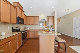 711 Keystone Park Dr, Morrisville, NC 27560 - Photo 5