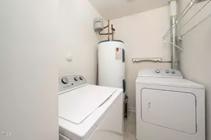 2221 Valley Edge Dr, Raleigh, NC 27614 - Photo 11