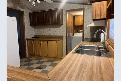 630 Southerland Road, Clayton, NC 27527 - Photo 7