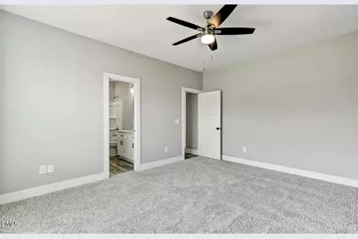 4251 Knollwood Drive, Fayetteville, NC 28304 - Photo 17