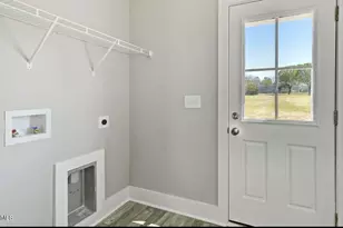 4251 Knollwood Dr, Fayetteville, NC 28304 - Photo 15