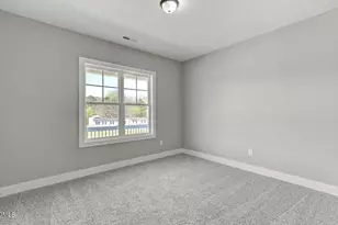 4251 Knollwood Dr, Fayetteville, NC 28304 - Photo 19