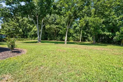 406 S Dennis Street, Enfield, NC 27823 - Photo 25