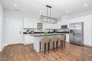 406 S Dennis St, Enfield, NC 27823 - Photo 5