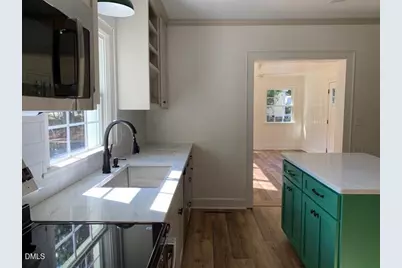 706 W Front Street, Lillington, NC 27546 - Photo 9