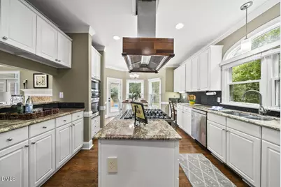 102 Travilah Oaks Lane, Cary, NC 27518 - Photo 9