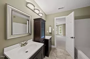 102 Travilah Oaks Ln, Cary, NC 27518 - Photo 29