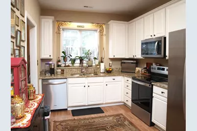 801 Genford Court, Raleigh, NC 27609 - Photo 3