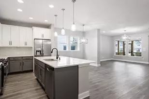 309 Crossland Dr, Chapel Hill, NC 27517 - Photo 9