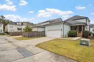 309 Crossland Dr, Chapel Hill, NC 27517 - Photo 33