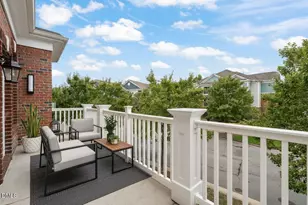 10510 Sablewood Dr, Raleigh, NC 27617 - Photo 7